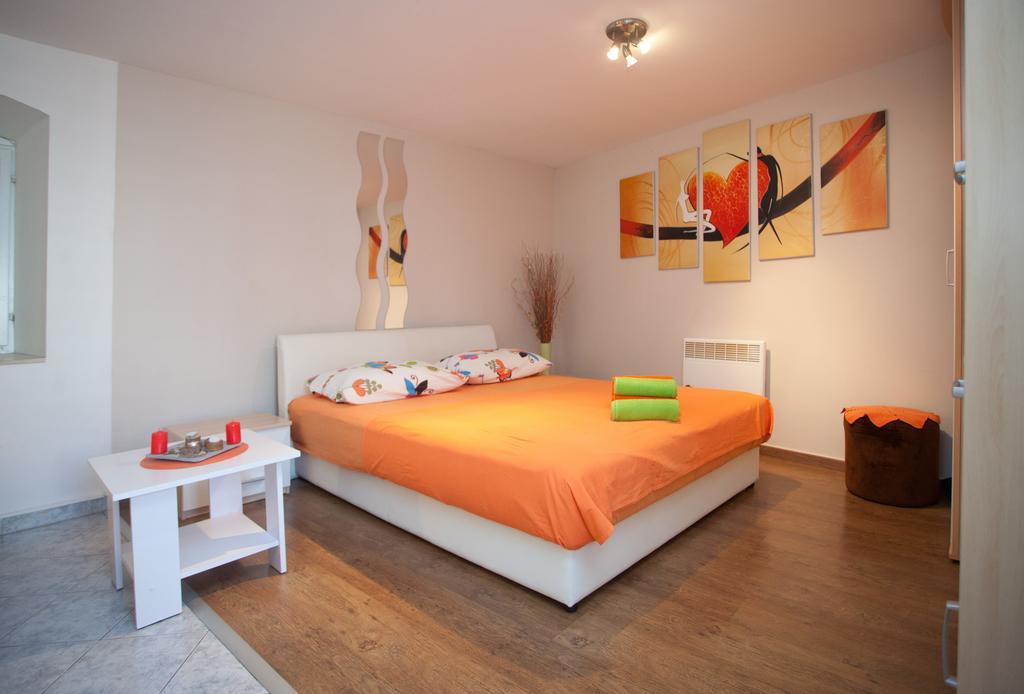 Paradise Apartment With Big Sunny Terrace In The Old Town, Few Meters From The Sea & Riva Promenade Split Room photo